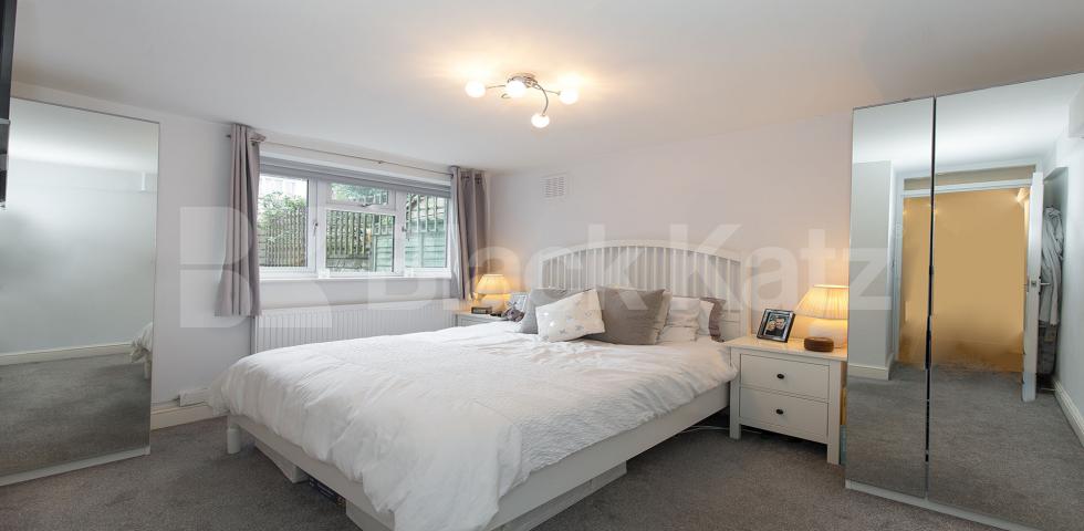 			Fantastic New Instruction!, 2 Bedroom, 1 bath, 1 reception Ground Floor Flat			 Cecile Park, Crouch End